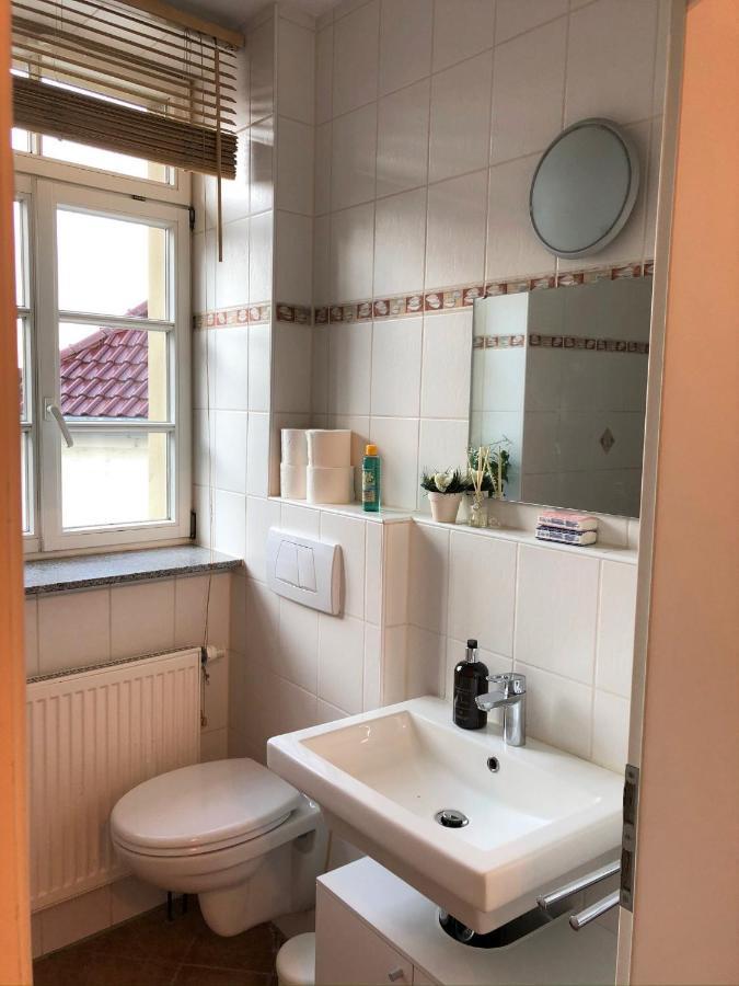 Zentraler Geht Es Kaum - In Koeniglicher Nachbarschaft! Ludwigsburg Exterior foto